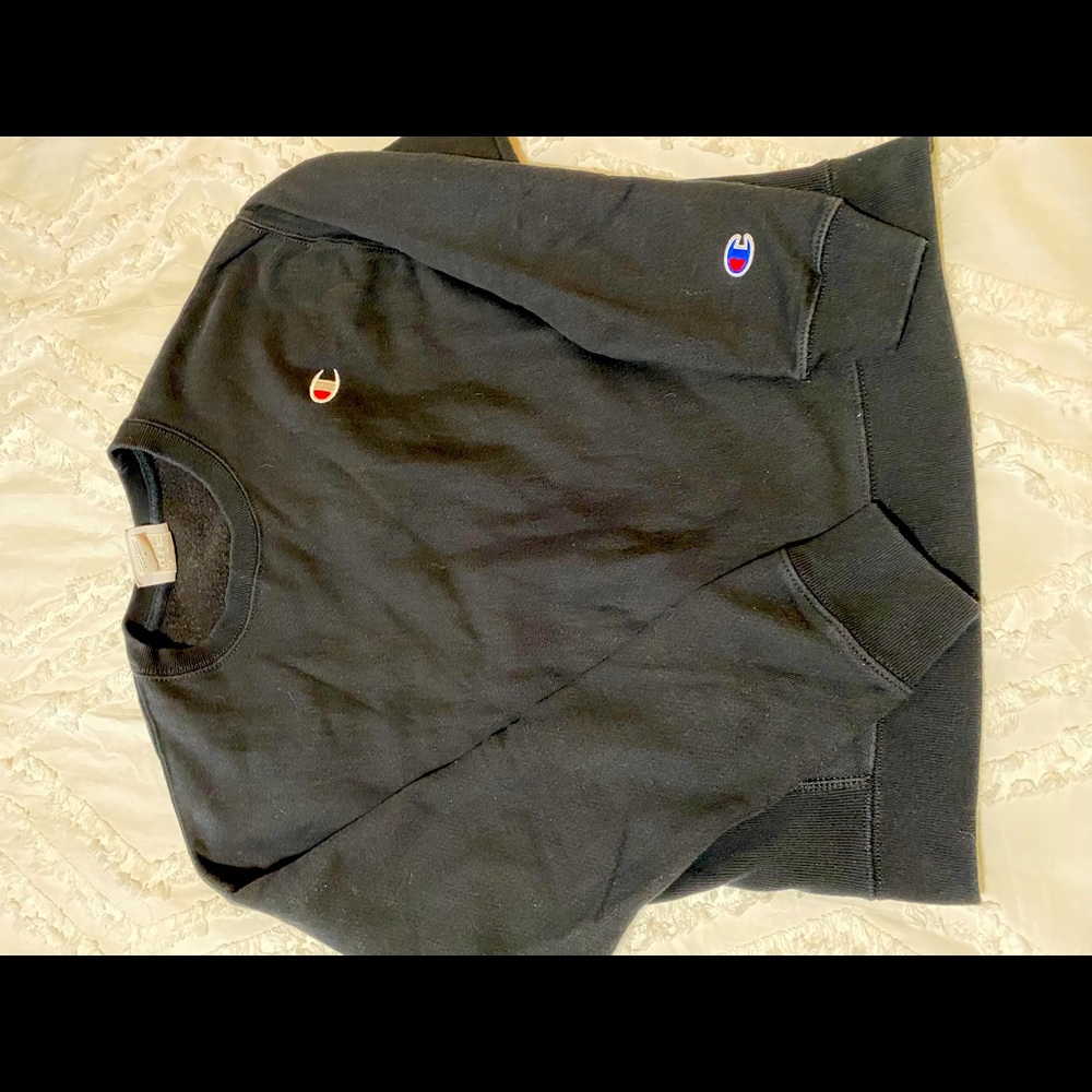 Black Champion sweat shirt- medium